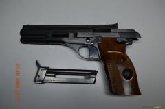 Beretta Model 76 .22 LR Long Rifle