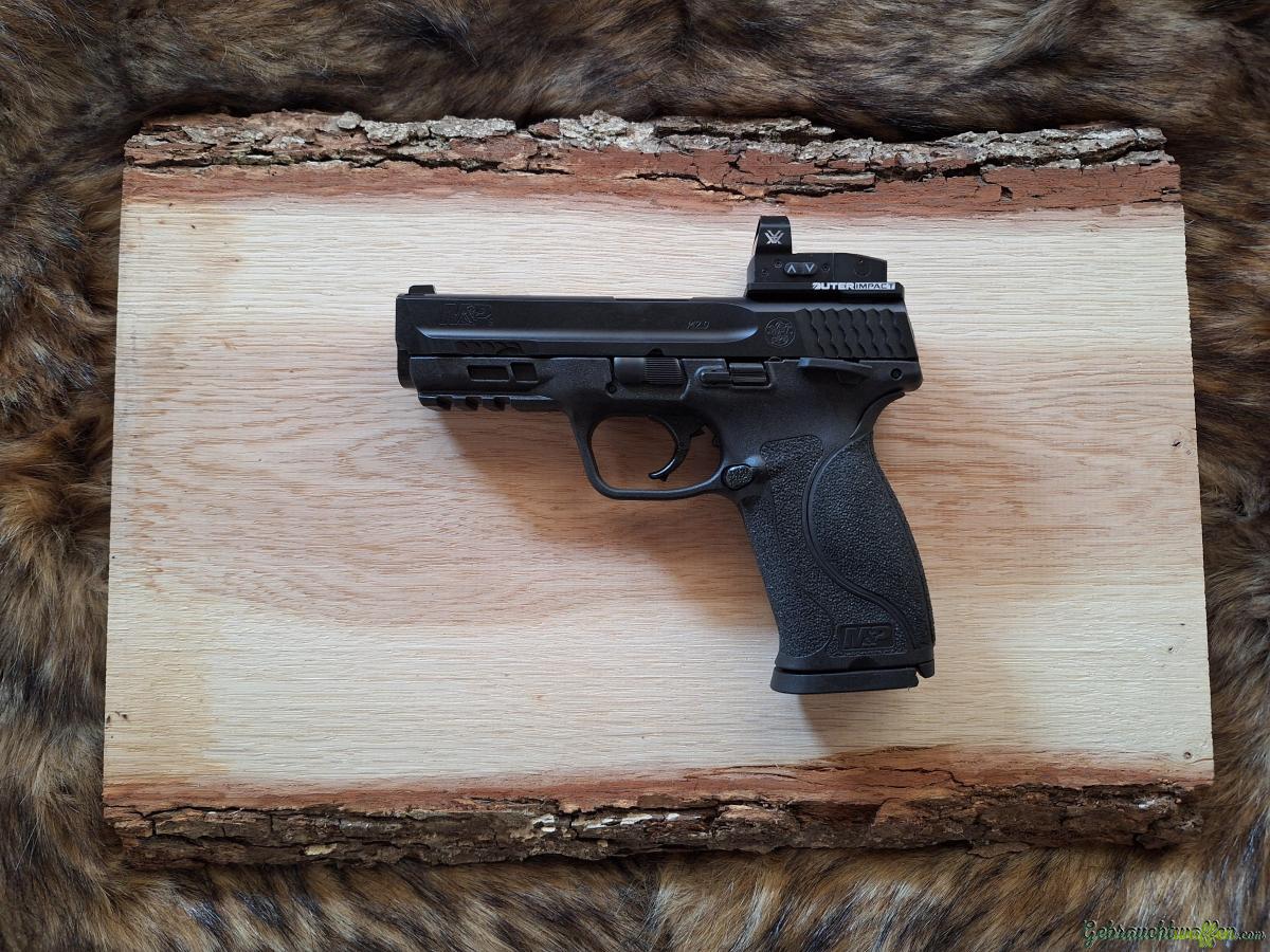Smith & Wesson M&P9 9x19mm Parabellum/Luger/NATO Smith & Wesson M&P9 9x19mm Parabellum/Luger/NATO