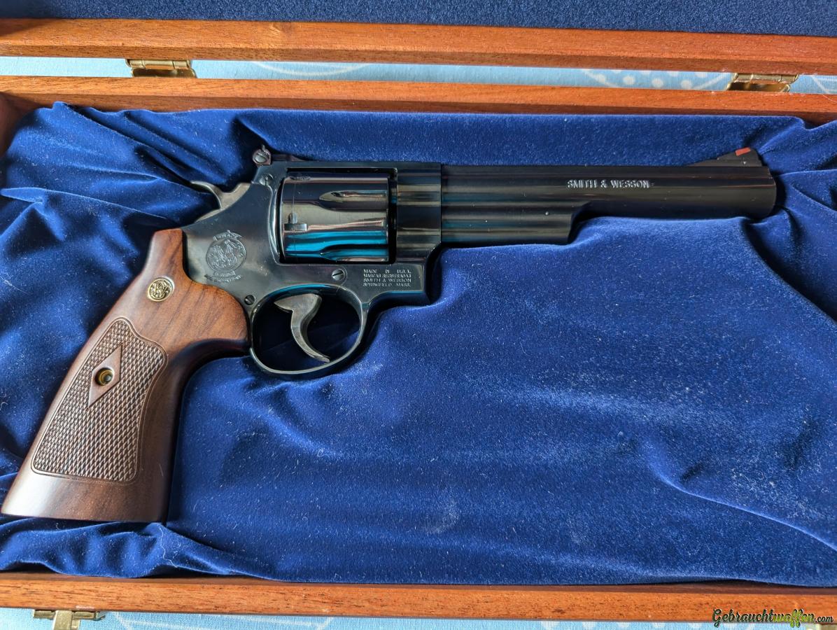 Smith & Wesson Smith & Wesson