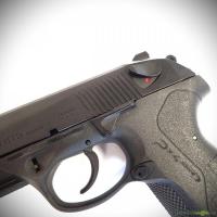 Beretta Model PX4C Storm 9mmP