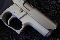 Smith & Wesson Model 6946 9x19mm Parabellum/Luger/NATO