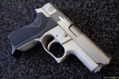 Smith & Wesson Model 6946 9x19mm Parabellum/Luger/NATO