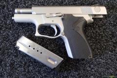 Smith & Wesson Model 6946 9x19mm Parabellum/Luger/NATO