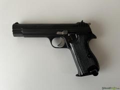 SIG P210