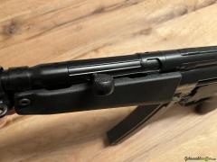 Heckler & Koch MP5SF 9x19mm NATO Parabellum