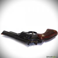 Smith & Wesson Model 57 ''The .41 Magnum'' .41mag (1977)