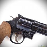 Smith & Wesson Model 29-2 ''The .44 Magnum'' .44Mag (1978)