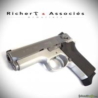 Smith & Wesson