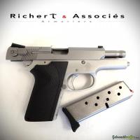 Smith & Wesson