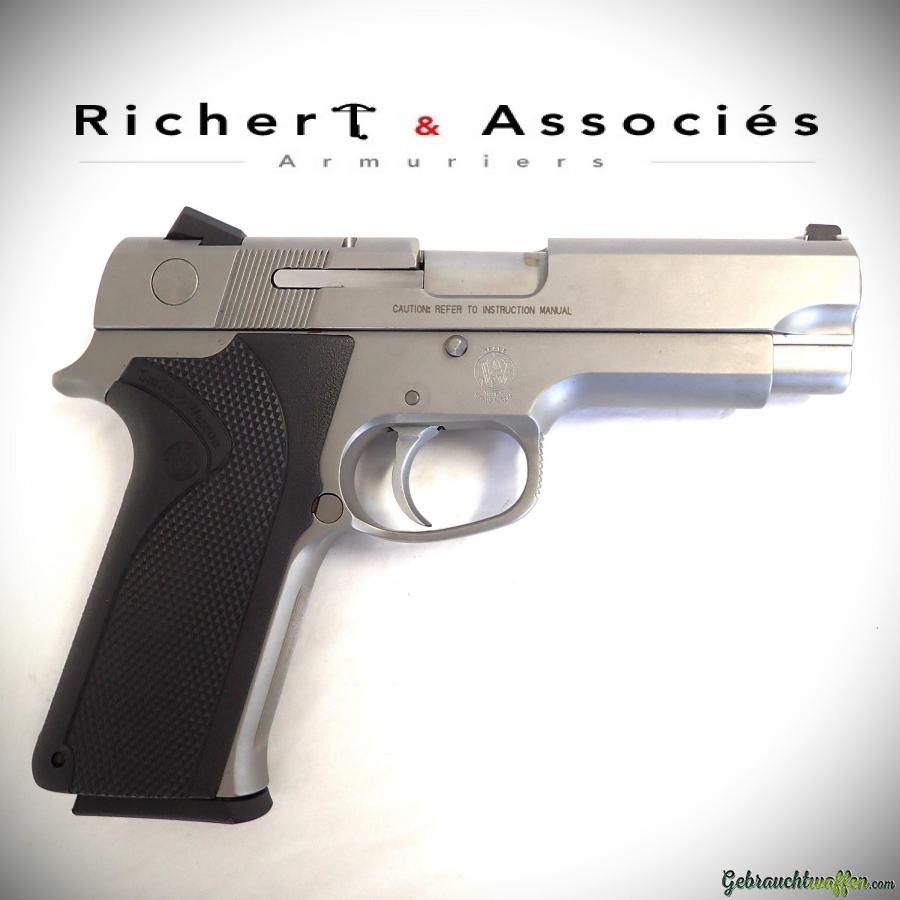 Smith & Wesson Smith & Wesson