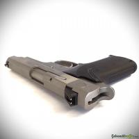 Smith & Wesson