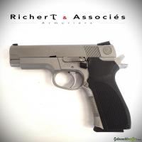 Smith & Wesson Model 4026 .40S&W