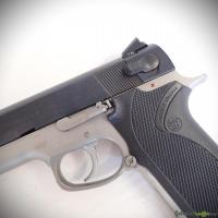 Smith & Wesson Model 4567 .45acp (1991)