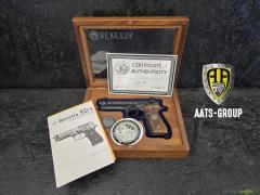 Beretta Mod. 92 M9 30 YEARS OF SERVICE 9mm Para - Zustand neuwertig/ungeschossen