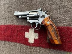 Smith & Wesson