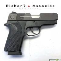 Smith & Wesson
