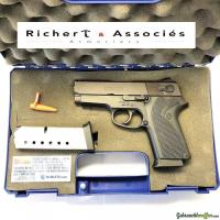 Smith & Wesson