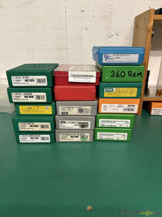 Verschiedene Matrizen CHF 40.00/Stk Verschiedene Matrizen CHF 40.00/Stk