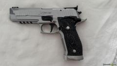 SIG-Sauer P 226 X-Five Supermatch .40 Smith & Wesson/Auto / 10 x 21 mm