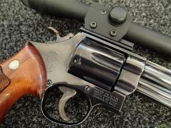Smith & Wesson Model 57 ''The .41 Magnum Target'' .41Mag (1972)