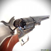 Colt Model 1851 Navy .36 (1972)