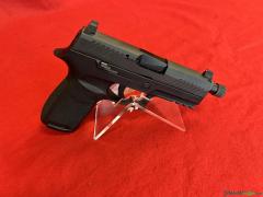 SIG-Sauer P320 9x19mm Parabellum/Luger/NATO