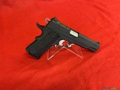 SIG-Sauer 1911 .45 ACP