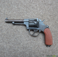 revolver W+F mod. 1929 cal. 7.5mm revolver W+F mod. 1929 cal. 7.5mm