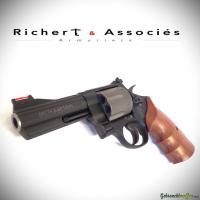 Smith & Wesson Model 329 PD .44mag (2003)