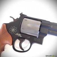 Smith & Wesson Model 329 PD .44mag (2003)