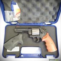 Smith & Wesson Model 329 PD .44mag (2003)