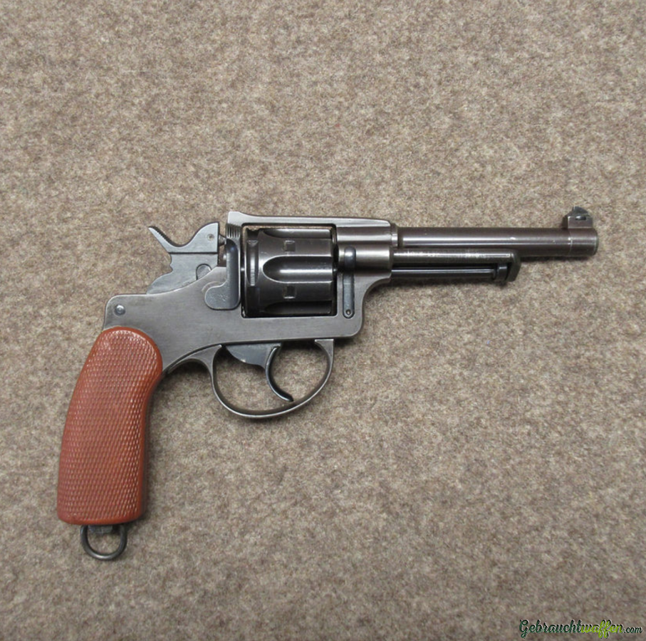 revolver W+F mod. 1929 cal. 7.5mm revolver W+F mod. 1929 cal. 7.5mm