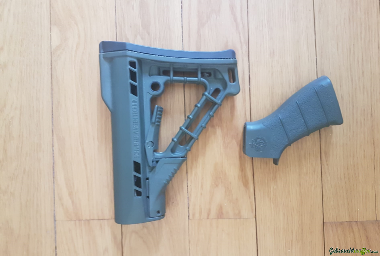 SWT AR-15 Schaft/Crosse/Buttstock + Pistol Grip SWT AR-15 Schaft/Crosse/Buttstock + Pistol Grip