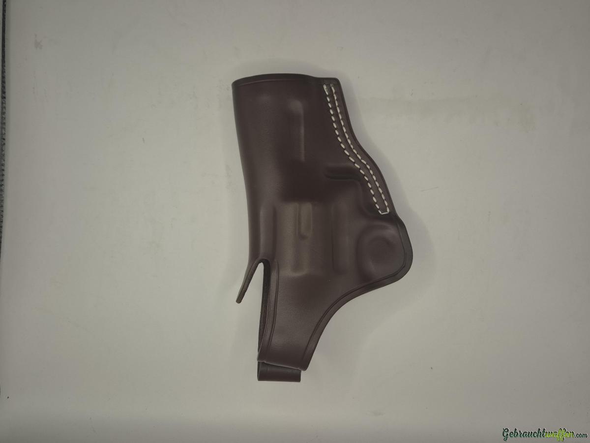Sickinger Holster zu S&W 686 + 3 Sickinger Holster zu S&W 686 + 3