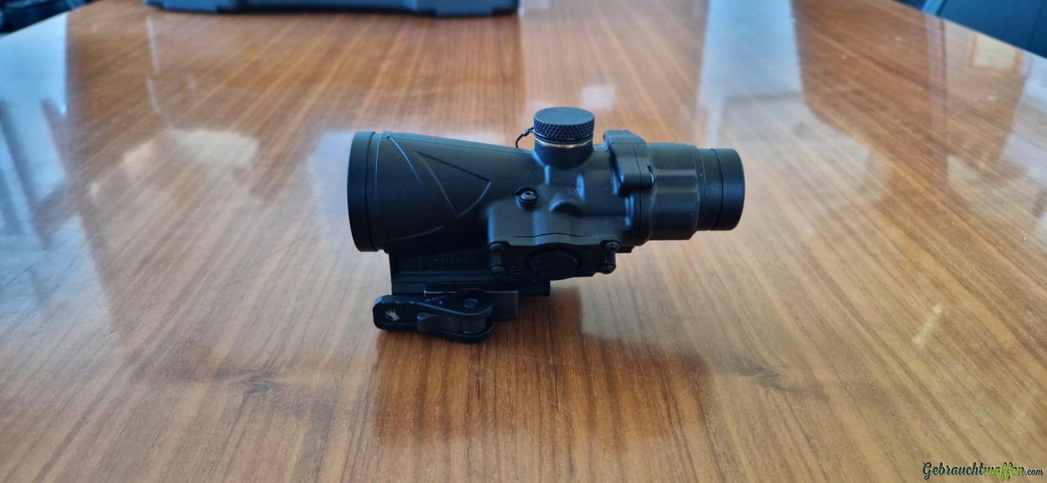 4x32 BROWE Combat Optic (BCO) 4x32 BROWE Combat Optic (BCO)