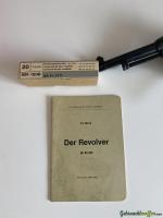 Ordonnanz Revolver 29 mit Holster aus Sammlung