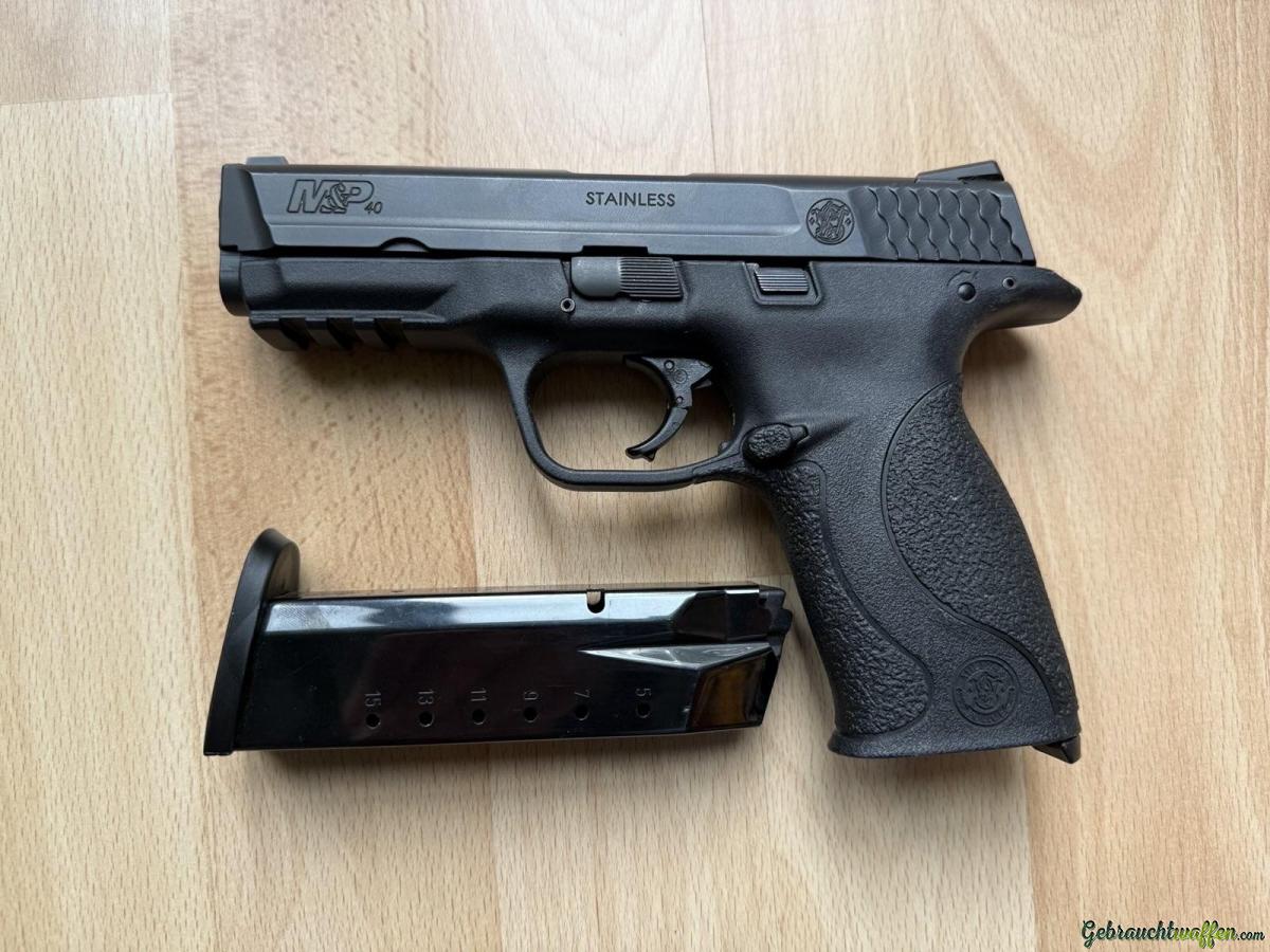 S&W MP40 .40 Guns & Ammo S&W MP40 .40 Guns & Ammo
