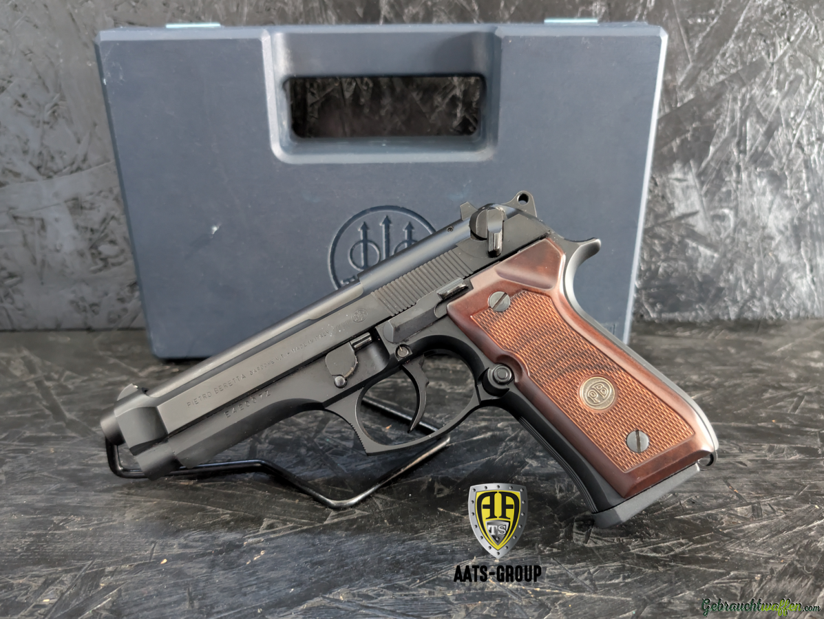 Beretta 92 FS 9x19mm Parabellum/Luger/NATO Beretta 92 FS 9x19mm Parabellum/Luger/NATO
