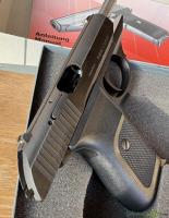 SIG-Sauer P230 .380 ACP /9x17mm Browning Short