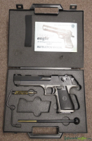 pistole IMI mod. Desert Eagle cal. .44 mag