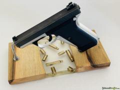 PISTOLENSTÄNDER SIG BERETTA COLT 100% Swiss-made!