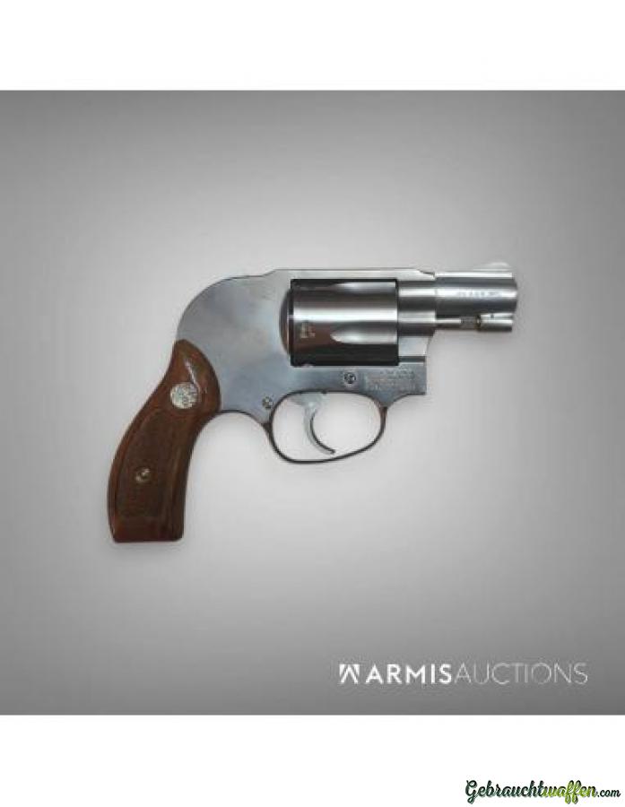 Revolver Smith & Wesson Model 649 Revolver Smith & Wesson Model 649