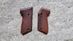 SIG P75 / P220 Holzgriffschalen