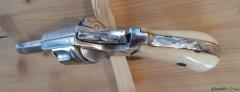 Revolver BRITISH BULLDOG