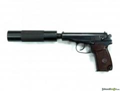 Suche eine Makarov Pistole