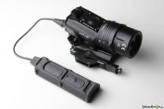 Surefire M720V RAID Waffenleuchte – IR & Weisslicht KEIN Replica