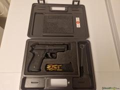 SIG-Sauer P229 9x19mm Parabellum/Luger/NATO