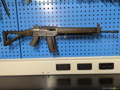 SIG 550-1 Seriefeuer / Automat
