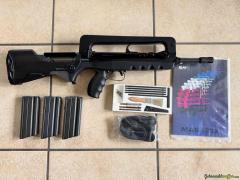Famas F1 NEU