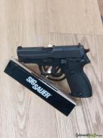 SIG-Sauer P225 9x19mm Parabellum/Luger/NATO
